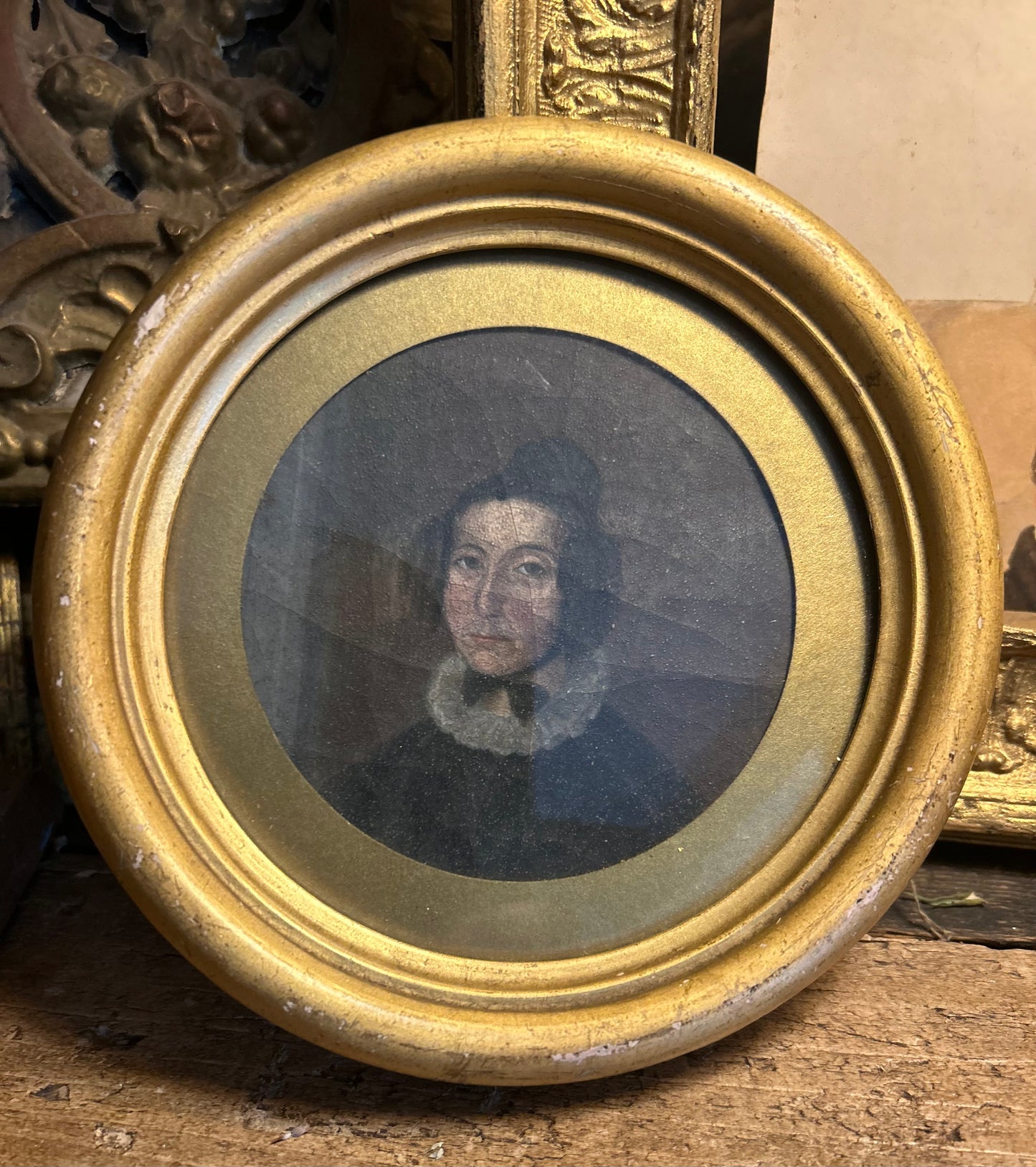 Antique picture of a Victorian lady with collar.